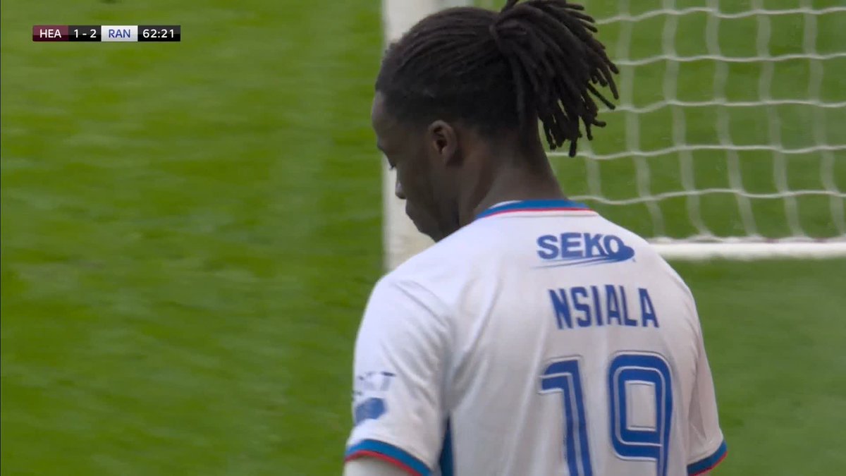 🗣️ “There’s two big hands on his back” Should Hearts have had a penalty earlier in the game? ⬇️