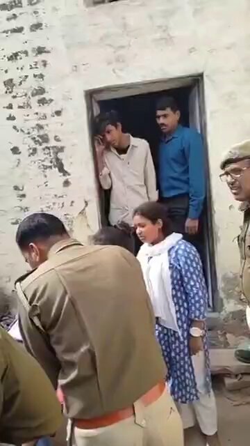 🚨 BREAKING NEWS Bikaner — Rajasthan Police ARRESTS several people who were trying to illegally convert Hindus 🔥 — Police reached the spot on information from VHP &amp; Bajrang Dal workers 👏