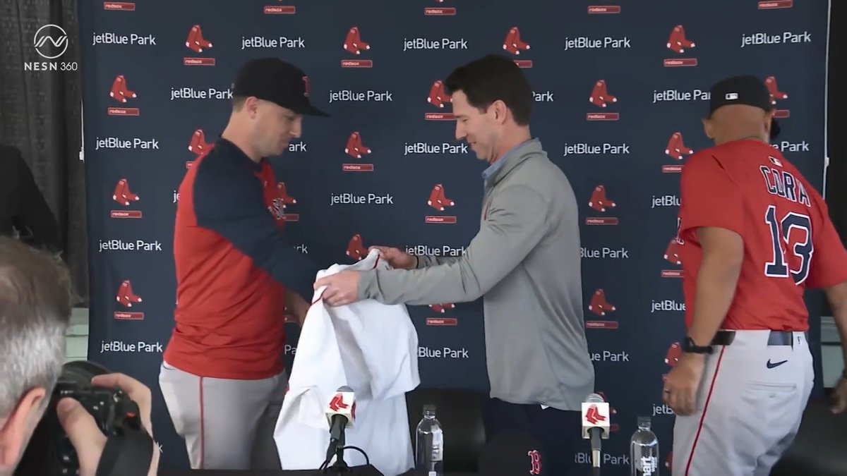 The moment we've all been waiting for. A perfect fit 😎