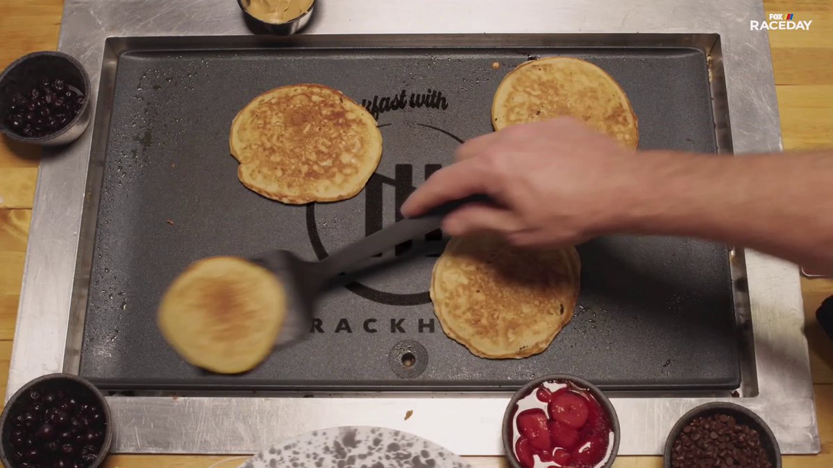 🥞 Trackhouse Racing is having pancakes with Michael Waltrip. Ross Chastain | Daniel Suárez | Shane van Gisbergen