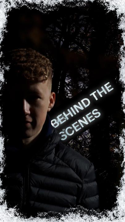 Night shoots in the middle of winter? Easy-peasy... 👀🥶 Temperatures are due to plummet from tomorrow at 7.30pm on @ITV1, see you there ❄️ #Emmerdale