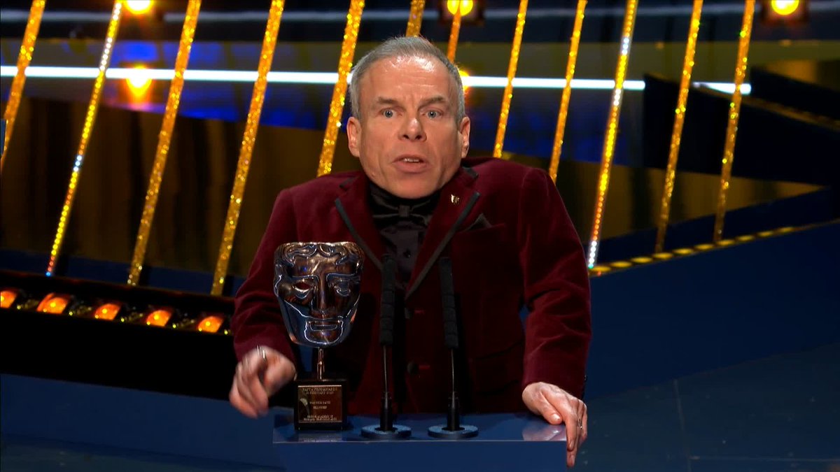 Warwick Davis gives a moving speech accepting his BAFTA Fellowship Award. Davis also dedicates it to his late wife. #BAFTAS #BAFTA2025