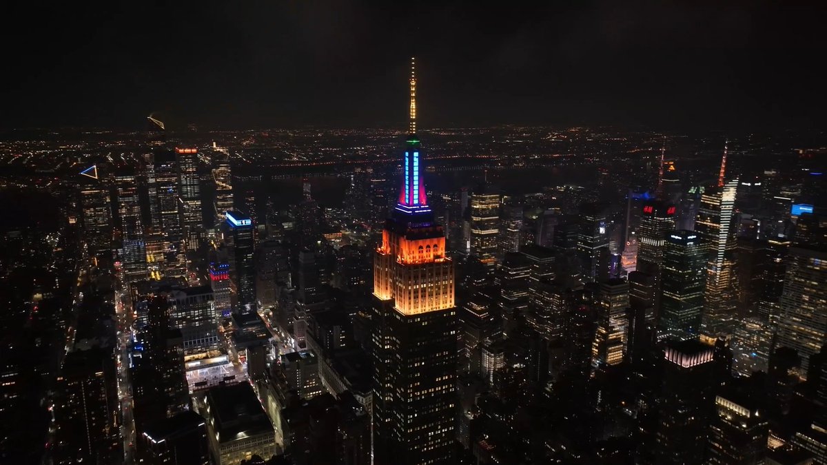 Shining tonight in honor of Saturday Night Live's 50th Anniversary Saturday Night Live - SNL Text CONNECT to 274-16 to get alerts on our Lights! Watch tonight's lighting here: