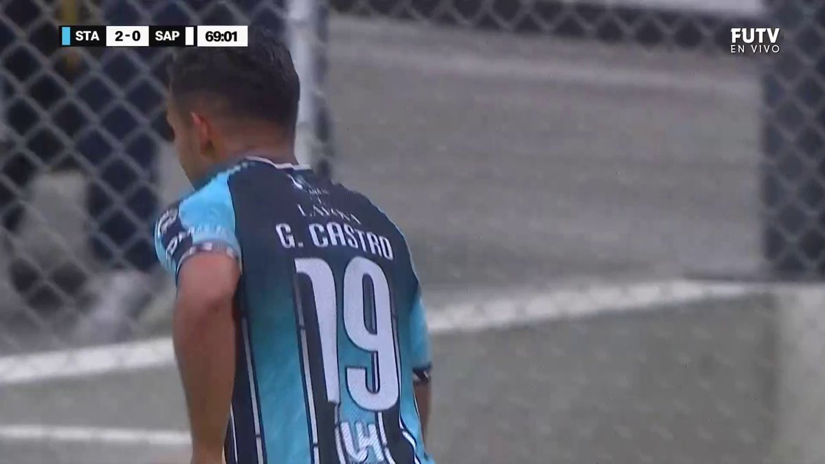 "Saprissa" Porque con este gol de Geancarlo Castro que le pegó con la punta de la verga, Santa Ana le rompió bien el orto por 2-1 por la Primera División de Costa Rica. Qué pedazo de gol que hizo el hijo de re mil puta, alta putita los Morados.