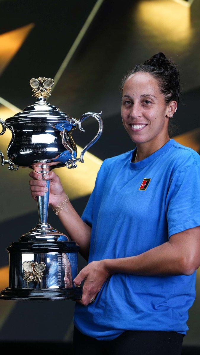 Madi’s masterpiece 👑 💙 Happy 30th birthday, Madison Keys