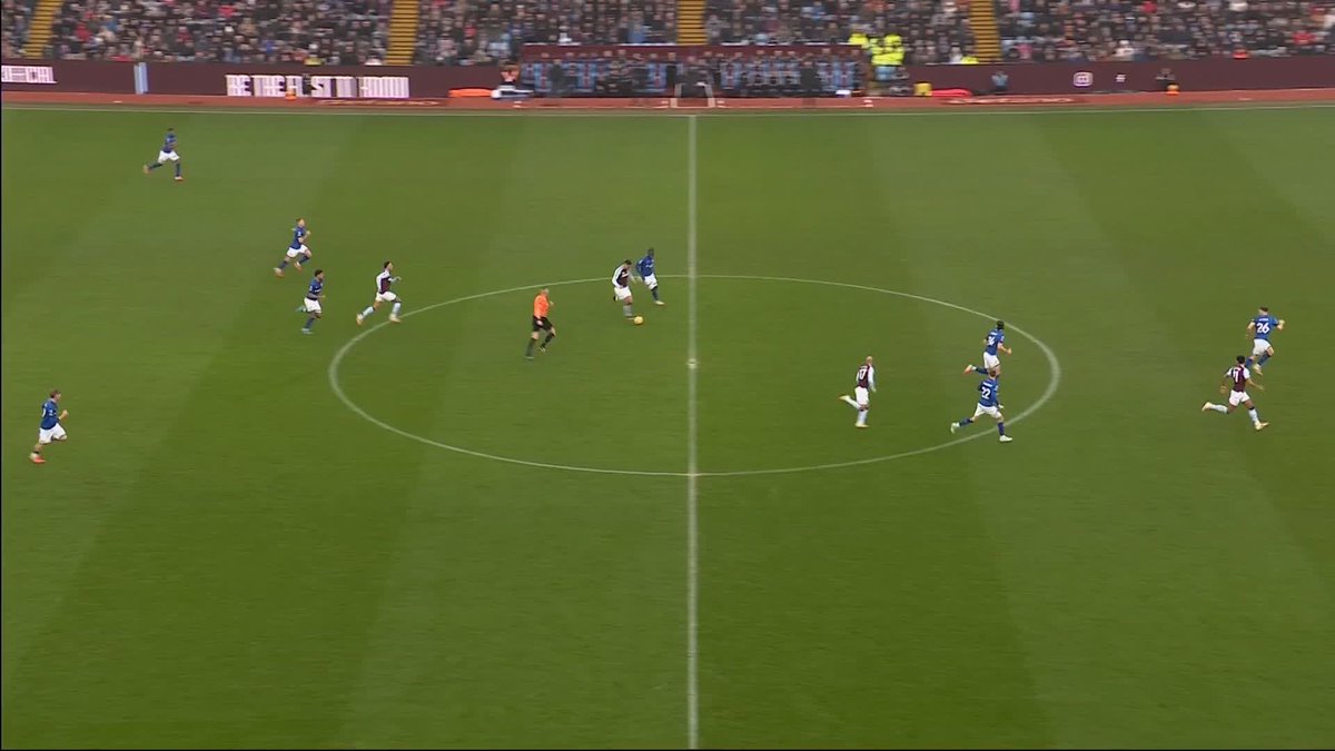"I think the referee is actually too close" Should Tuanzebe have received his first yellow card for this play? 🤔