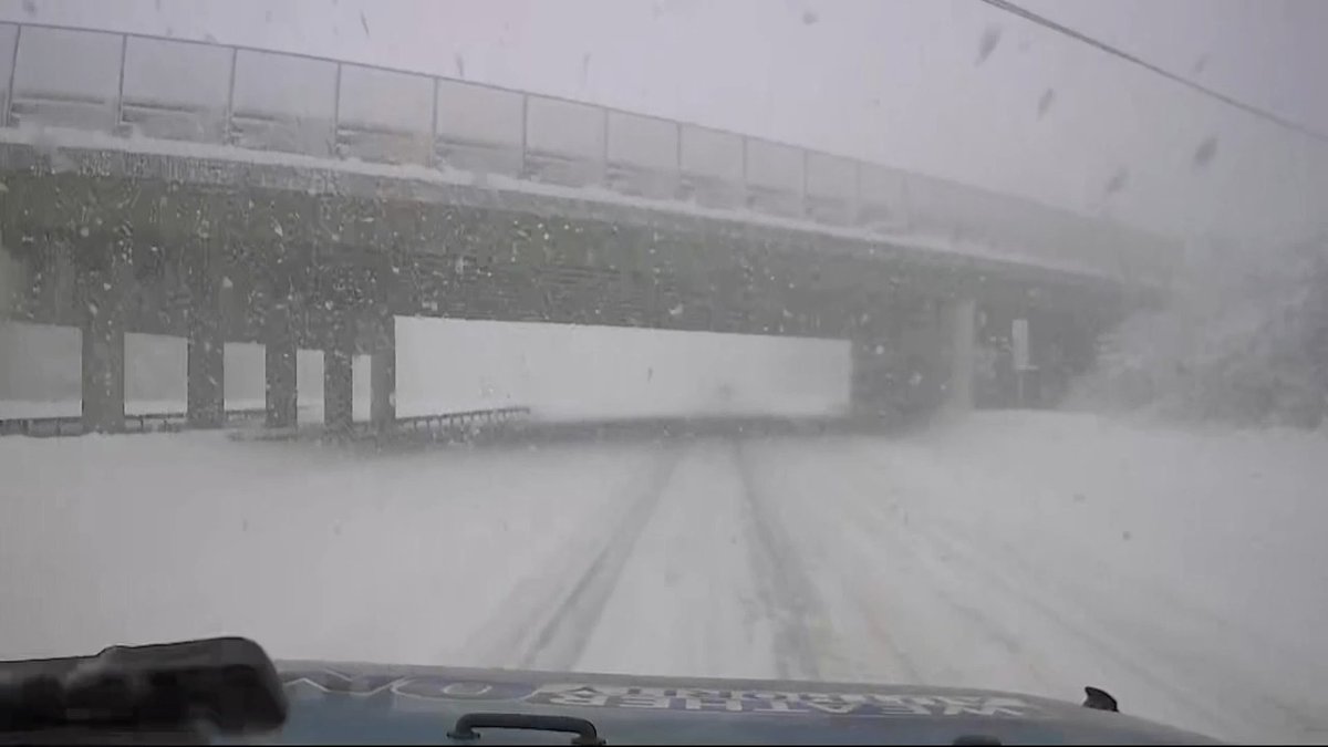 TIMELAPSE This is what the drive from northern Onondaga County to downtown Syracuse on I-81 Southbound looked like this morning. A travel advisory was issued for Onondaga County yesterday afternoon due to the intense snowfall. For the forecast, follow this link. >>