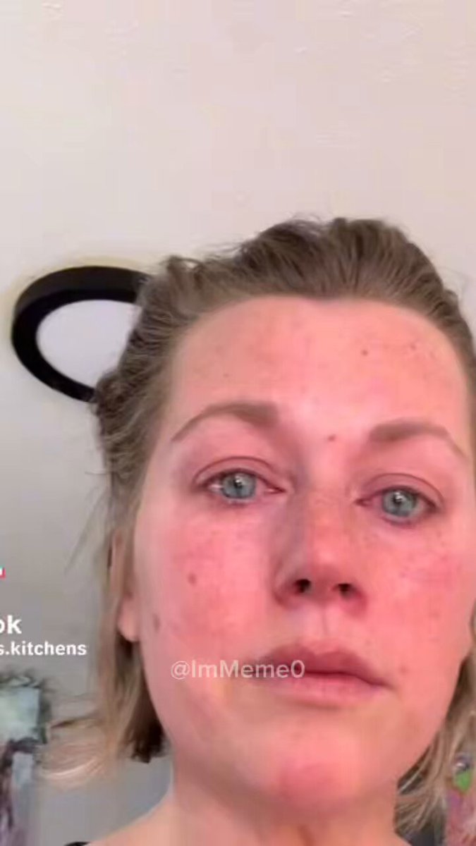 Outraged mother is in tears—not because her young daughter exposed herself at school for the second time, but because the school is forcing her to pick her up. She also insists that children exposing themselves is “normal” and that her daughter shouldn’t be excluded from the celebrations. She also posts follow-up videos where she calls those who criticized her “stupid” and tells them to “fvck themselves.”