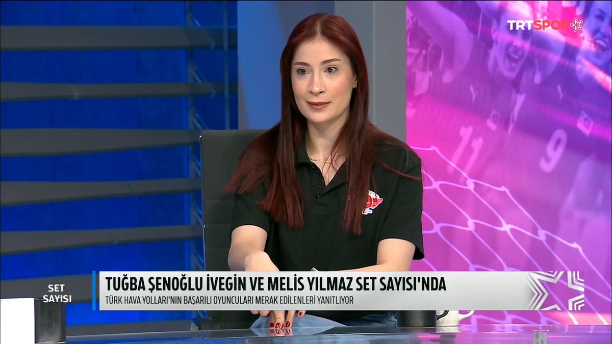🤔 Derya Cebecioğlu, Ebrar Karakurt, Hande Baladın, İlkin Aydın, Meliha Diken ve Saliha Şahin. 🗣️ Tuğba Şenoğlu İvegin'in smaçörlerden oluşan kadrosunu dinliyoruz. 👀 #SetSayısı
