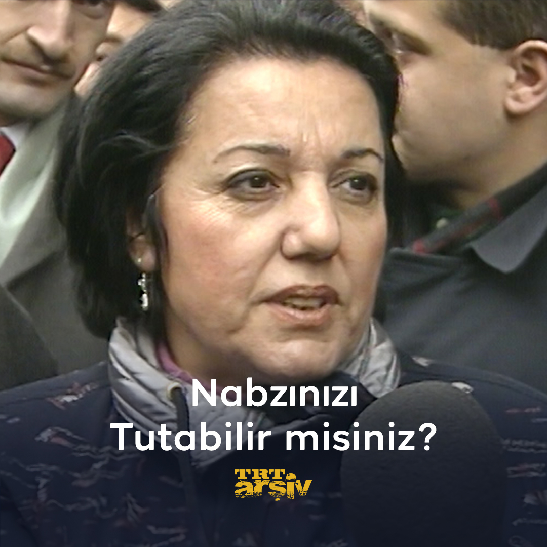 Mikrofonu sokağa yöneltiyoruz: Nabzınızı tutabilir misiniz? 🤔 #TRTArşiv