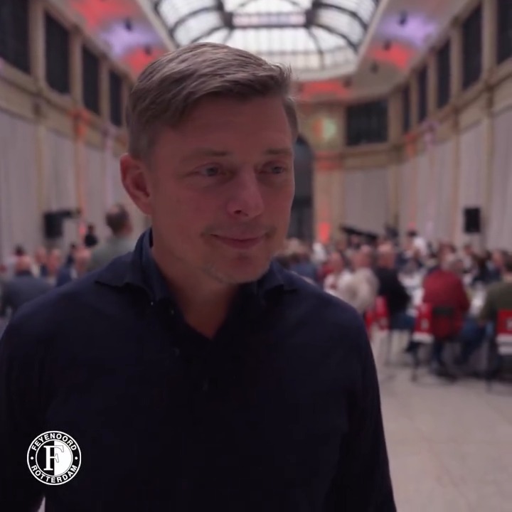Jon Dahl Tomasson is erbij in Milaan: ‘Geweldige tijd gehad bij beide clubs’ #acmfey • #UCL