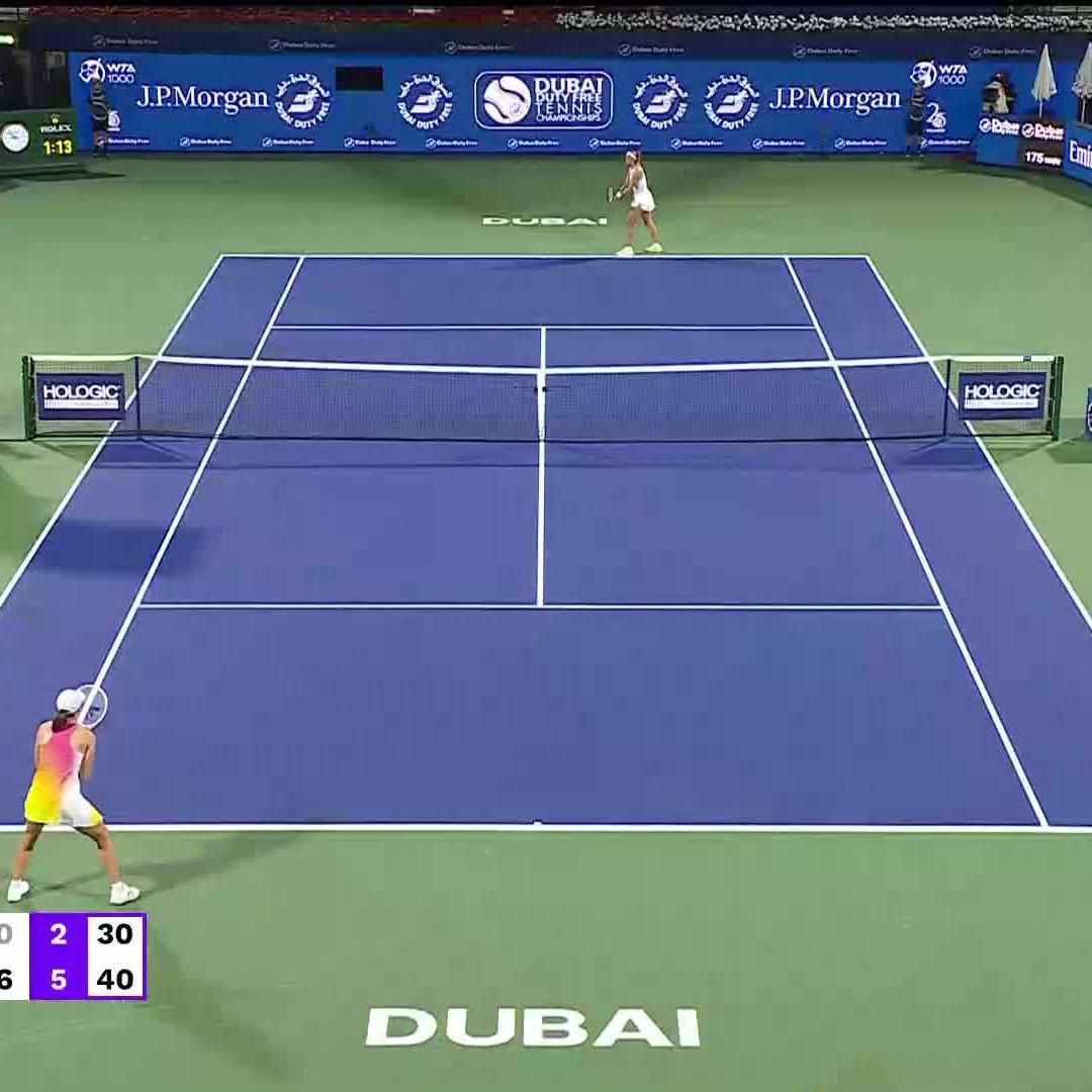 lights out tennis 💡 Iga Świątek takes out Azarenka in straight sets 6-0, 6-2 for a spot in the Round of 16! #DDFTennis