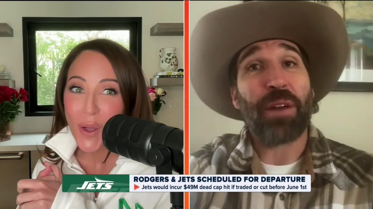#Vikings HOF Jared Allen said he would take Aaron Rodgers over Sam Darnold next season for Minnesota 😳