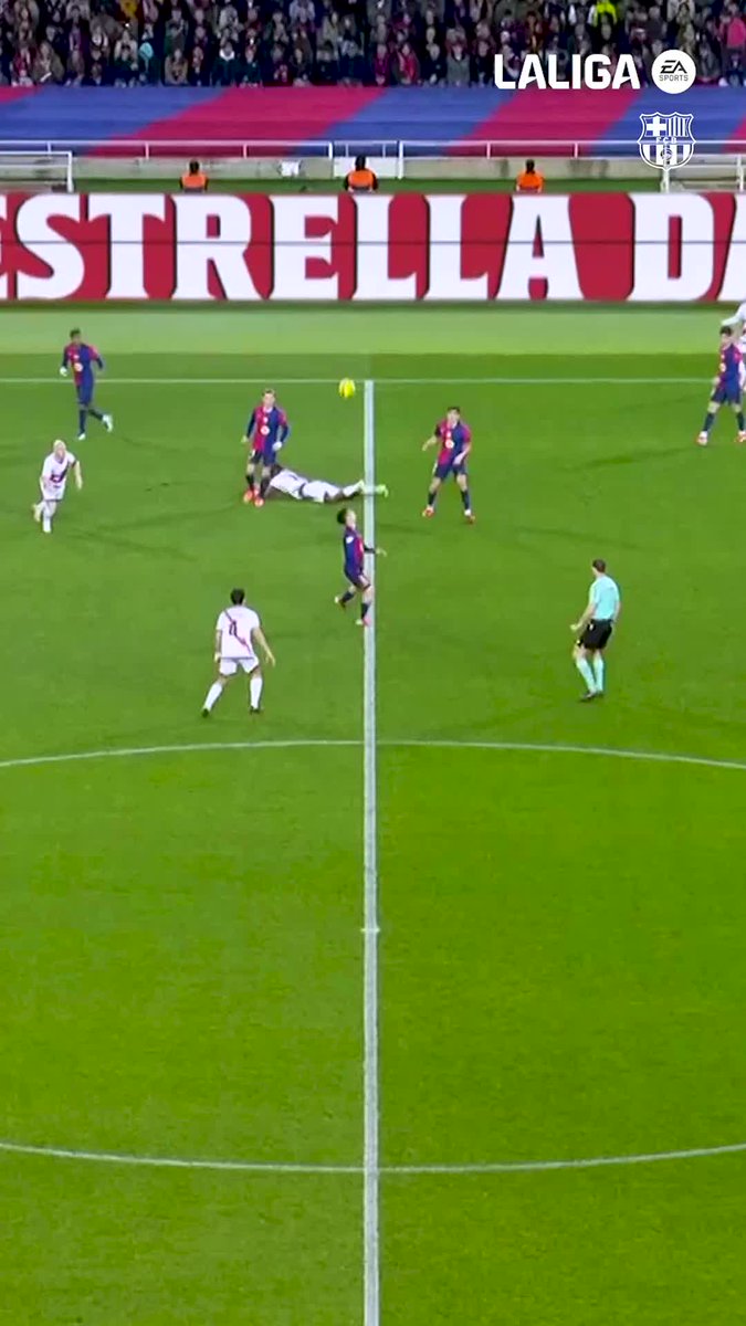 Lo suyo es de otro nivel 🤤 #LaLigaHighlights | #BarçaRayo