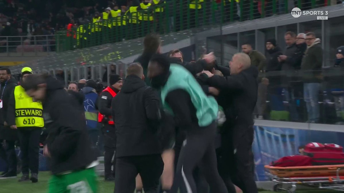 Feyenoord knock out AC Milan 🤯 Double figures injured, a stand-in boss... what a performance from the Dutch outfit 🔥 📺 TNT Sports & discovery+ UK