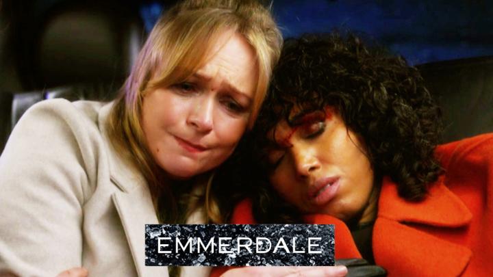 As the limo goes under we say goodbye to Suzy 💔 #Emmerdale