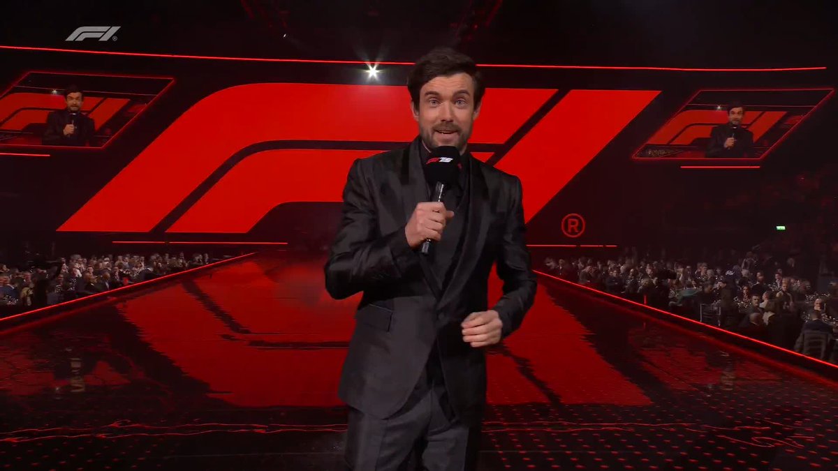 What a welcome for some of the grid's finest 😅 #F175LIVE