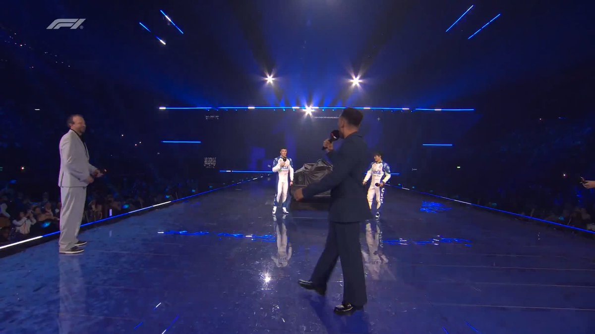 Looking nice in WHITE ⚪️ #F175LIVE Visa Cash App Racing Bulls F1 Team