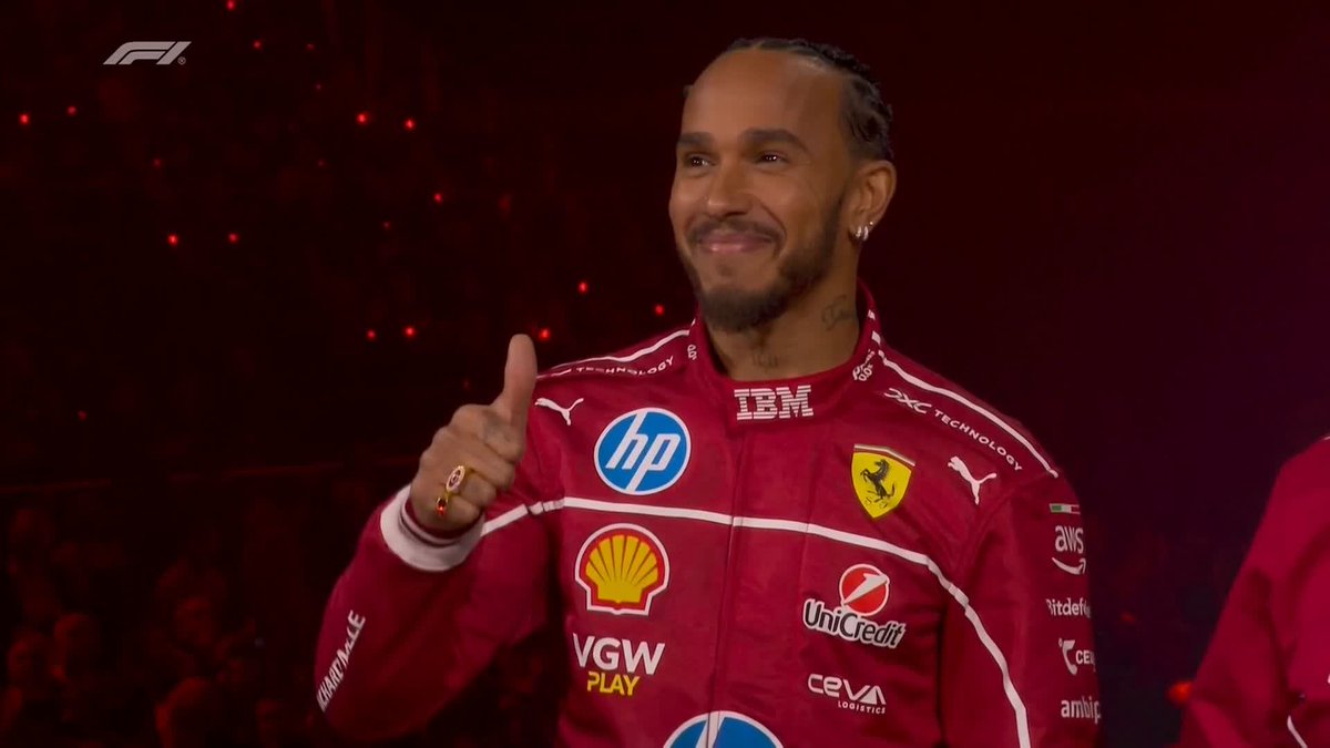 "I feel so full of life and so full of energy because everything is new" 💬 Huge cheers from the audience seeing Lewis Hamilton in red 🤩