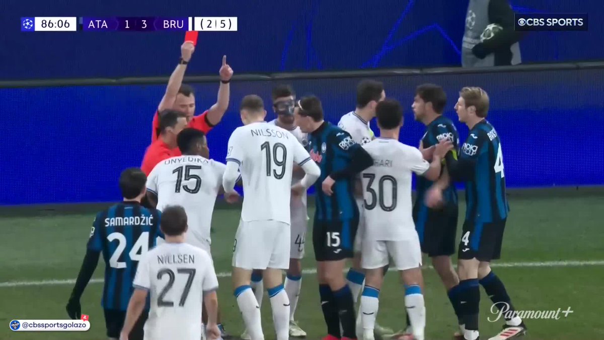 Atalanta captain Rafael Tolói lost his head — this is WILD 😭
