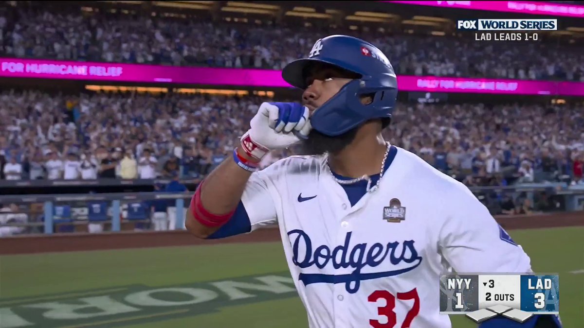 No Dodgers fan felt like we were the underdog against the Yankees. If anything this was the series we felt the most confident in winning. That Yankees team was FLAWED. Now watch this drive.
