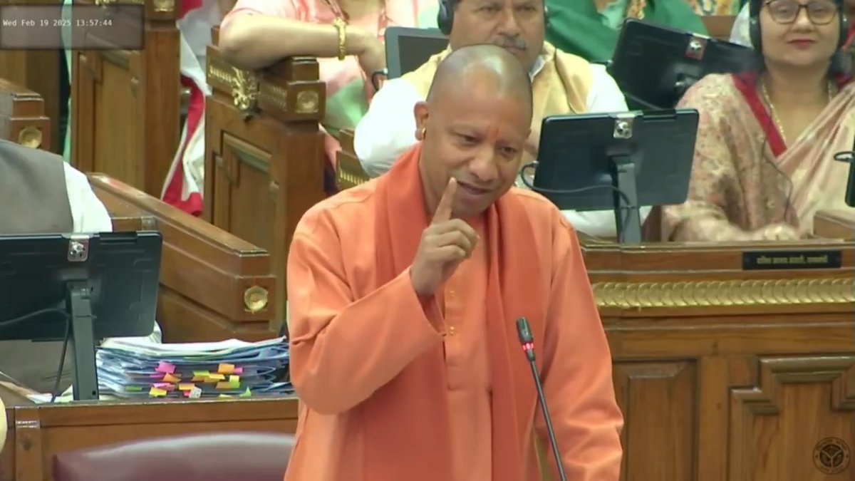 क्या सनातन धर्म के किसी आयोजन को भव्यता के साथ करना कोई अपराध है? आस्था को सम्मान देकर आगे बढ़ाना क्या कोई अपराध है? अगर अपराध है, तो हमारी सरकार इस अपराध को कर रही है और आगे भी करेगी…