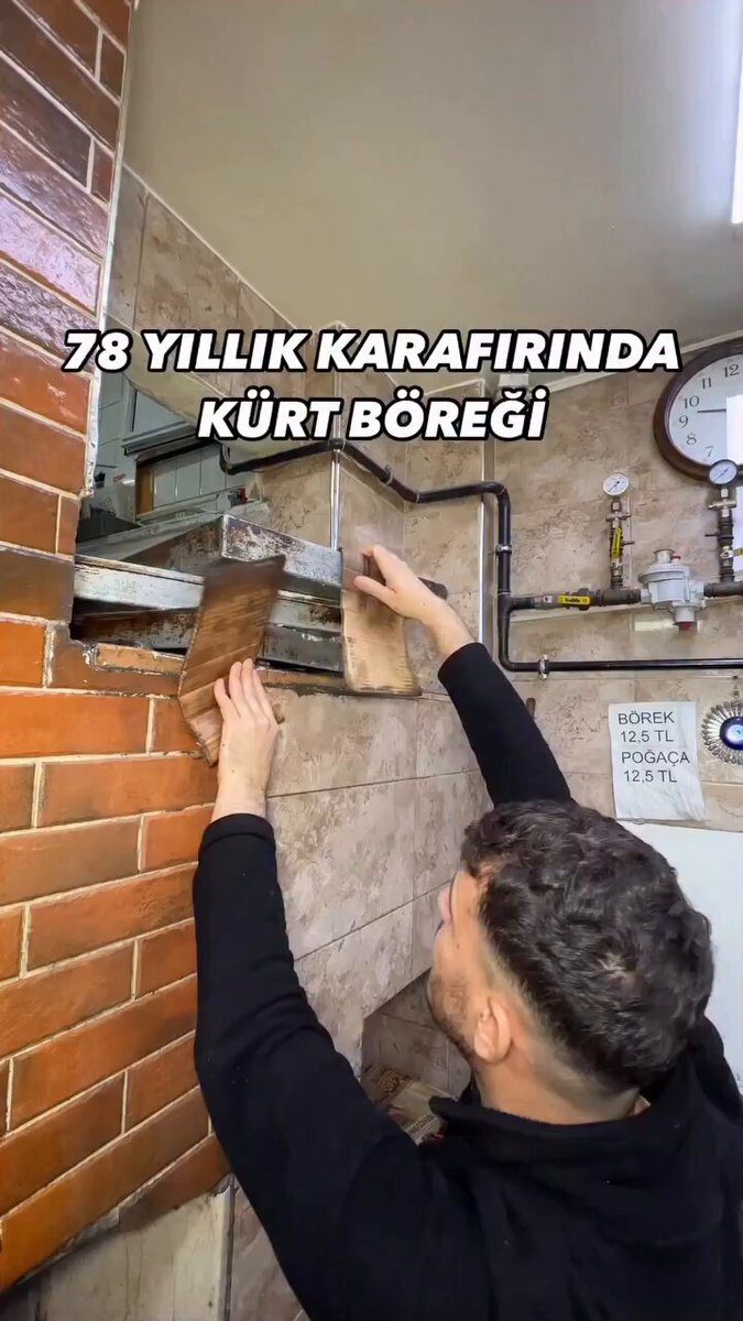 Aranızda Kürt böreği yiyen var mı 🥰 Çıkıp küt diyen olursa ağzına kürekle vururum