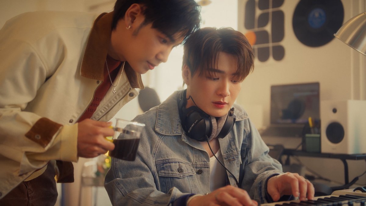 สิ่งที่คิด ( BETTER THAN ) - KRIST, SINGTO TEASER 20.02.2025 | 06.00 P.M. On Youtube GMMTV Records #สิ่งที่คิดTEASER #KristSingto #GMMTV คุณพี⛅💛 ในโซเชียลฉันเป็นทุกอย่างที่ไม่ใช่ศิลปิน.