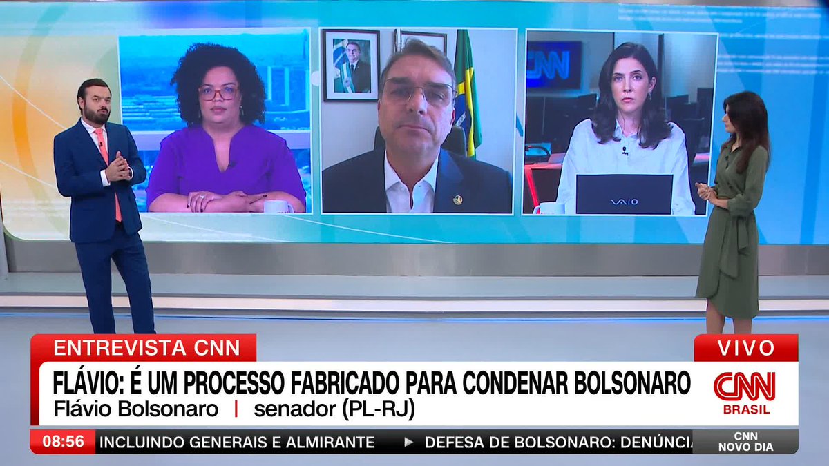 Em entrevista à CNN, o senador Flávio Bolsonaro (PL-RJ) diz que a denúncia contra o ex-presidente Jair Bolsonaro (PL) apresentada pela Procuradoria-Geral da República (PGR) é vazia e um "copia e cola" do que disse o tenente-coronel Mauro Cid. #CNNNovoDia