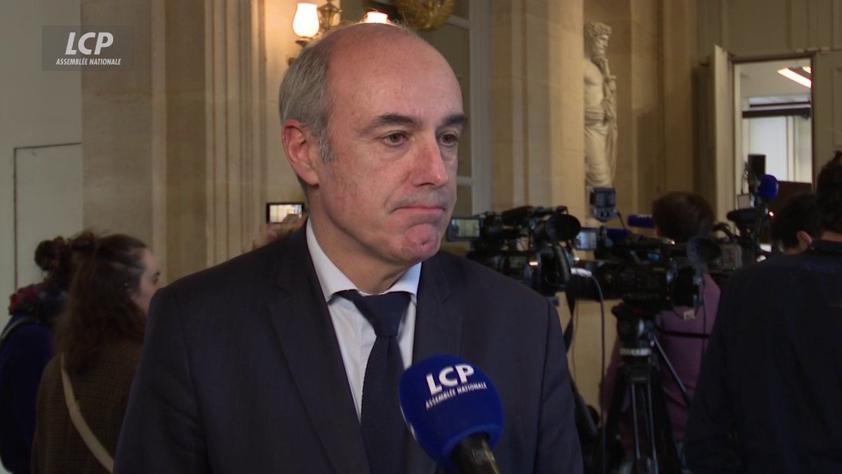 Nomination de Richard Ferrand validée à une voix près : "Le pire, c'est que c'est grâce à Marine Le Pen, qui a donné une consigne d'abstention", déplore 🇫🇷 Olivier Marleix. "Tout cela sent très fort le deal secret entre Emmanuel Macron et Marine Le Pen." #DirectAN