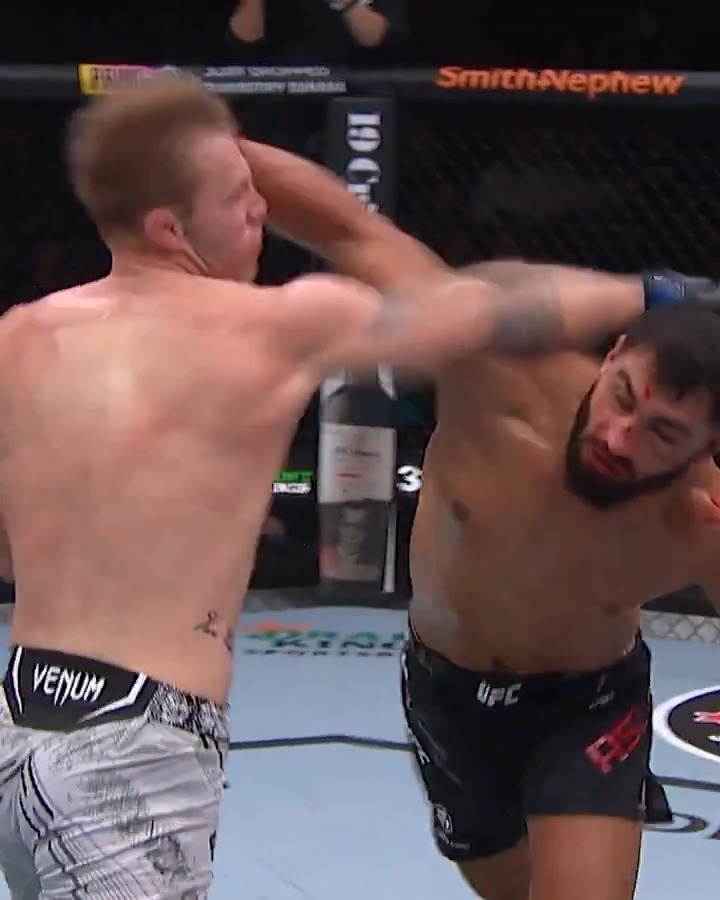 The Last Ottoman 🇹🇷 #UFCSeattle Go all angles for this Ibo Aslan debut KO!