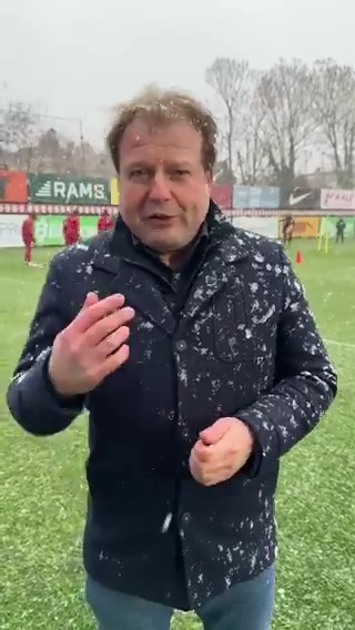 De omstandigheden van AZ in Turkije samengevat in drie woorden: "Sneeuw, kou en regen." ❄️ #galaz