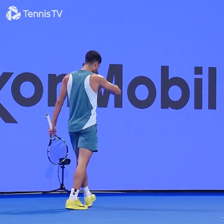 "How can you be this good at tennis?" 🤩 Carlos Alcaraz #QatarExxonMobilOpen