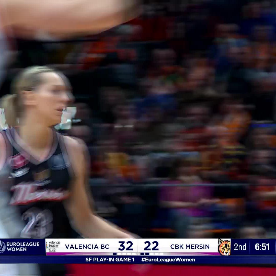 ONE-LEGGED MJ IS BACK 🥵 #EuroLeagueWomen x Marine Johannès
