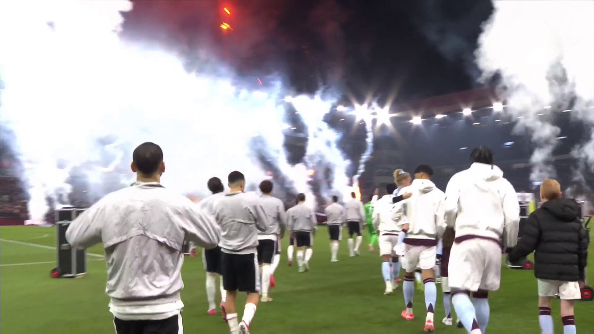 It's a party atmosphere at Villa Park 🎆 📺 TNT Sports & discovery+ UK