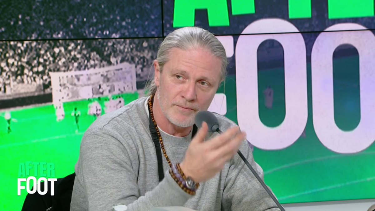 🗣💬 "La définition d'un grand joueur, c'est de traverser un tunnel, trouver la lumière et redonner la vue à tous ceux qui n'ont pas voulu voir." Manu Petit encense Kylian Mbappé, de retour au premier plan après plusieurs mois délicats à son arrivée au Real.