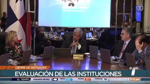 Ante el anuncio del presidente de la República sobre la evaluación de entidades que podrían cerrar debido a su poca eficiencia, algunos diputados sugieren que se incluya instituciones como Bingos Nacionales, el Ministerio de la Mujer, Conades, entre otras.