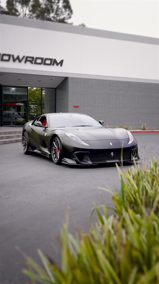 Ferrari 812 Superfast