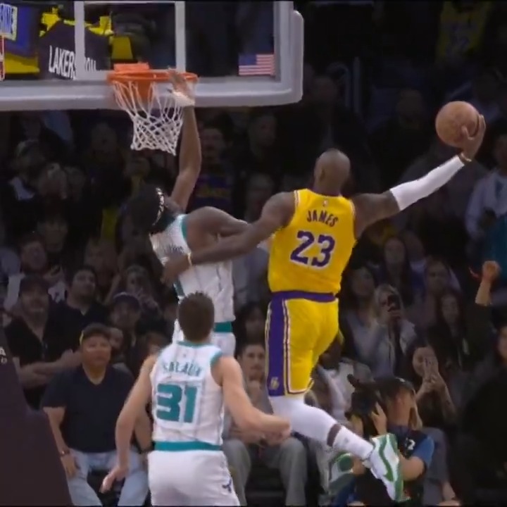 LEBRON POSTER OMG 🔥 Bronny's reaction 😂