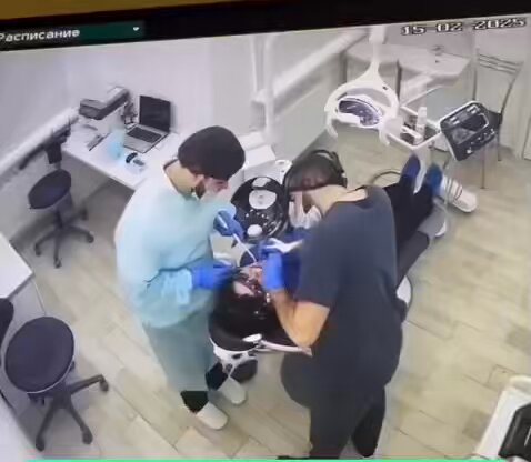 Hasta birken iki oldu 😂 Günaydın herkese 😂😂