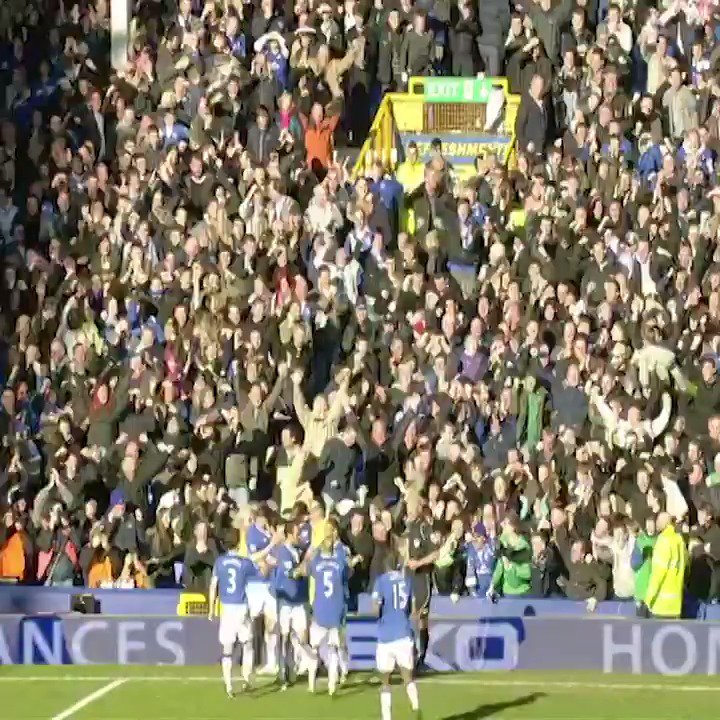 🔵 Everton 3-1 Manchester United 🔴 15 years ago today! Diniyar Bilyaletdinov, Gosling and Rodwell with the goals. David Moyes was Everton's manager back then too. They finished 8th that season.👏