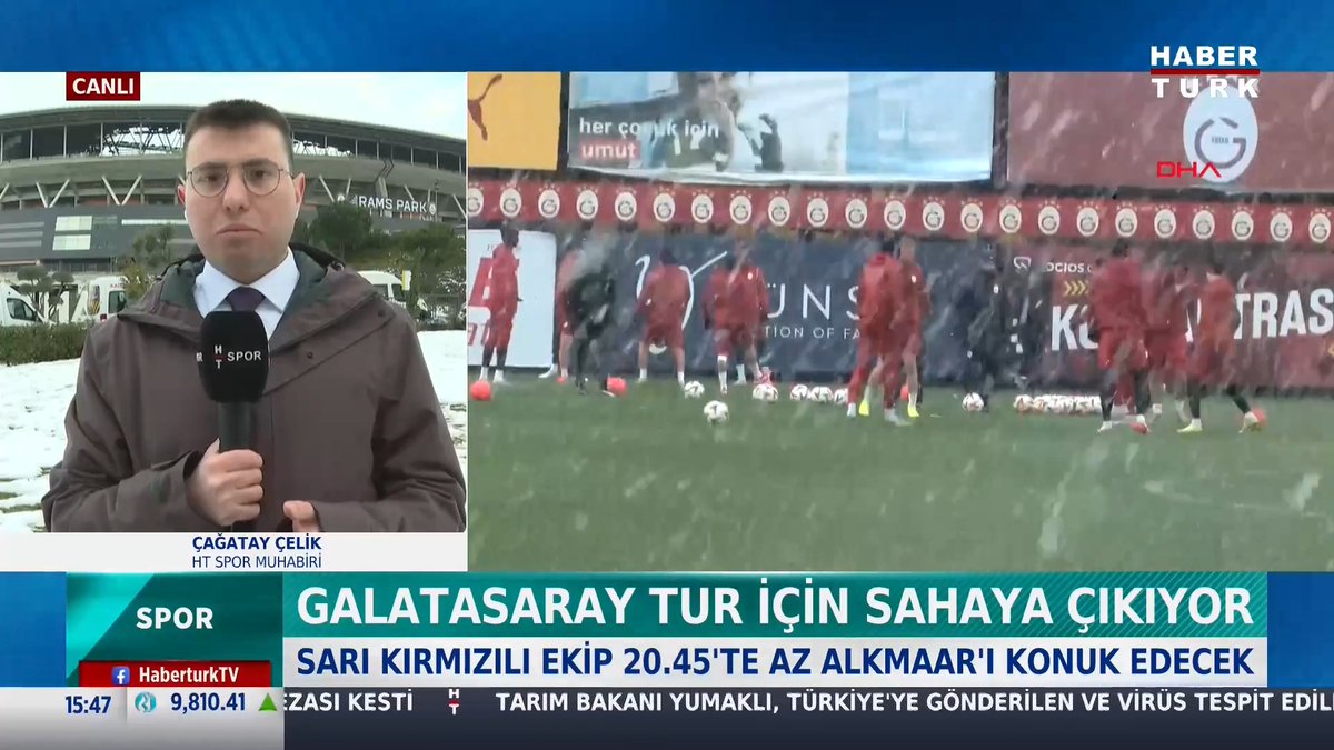 🟡🔴Galatasaray tur için sahaya çıkıyor
