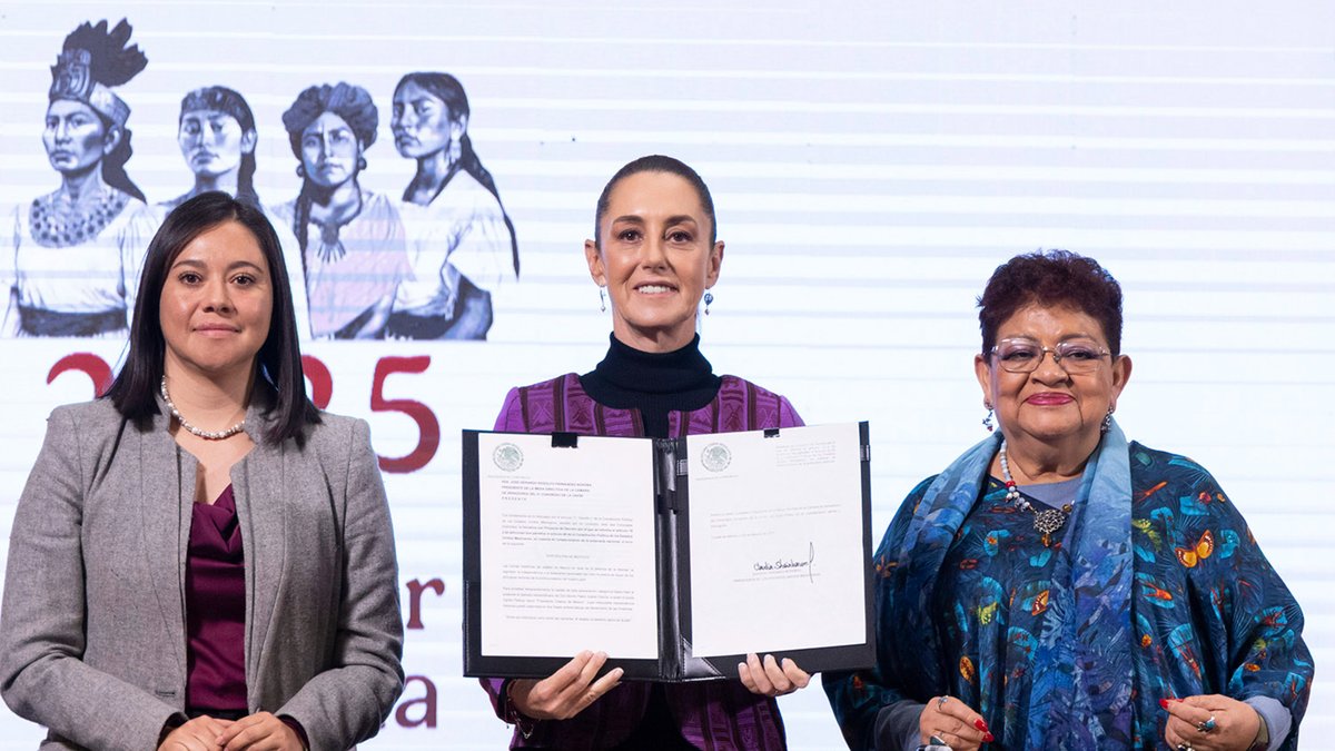 #MañaneraDelPueblo | La presidenta Claudia Sheinbaum Pardo envía reforma constitucional para reforzar la soberanía nacional. “México es colaboración y coordinación, nunca subordinación, injerencismo, y menos invasión.”