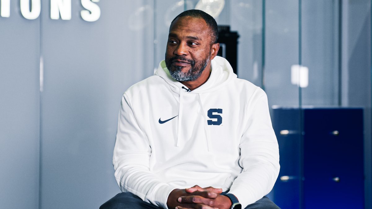 "This is a premier opportunity with a premier coaching staff." Extended one-on-one interview with Running Backs Coach Stan Drayton🎙️ #WeAre