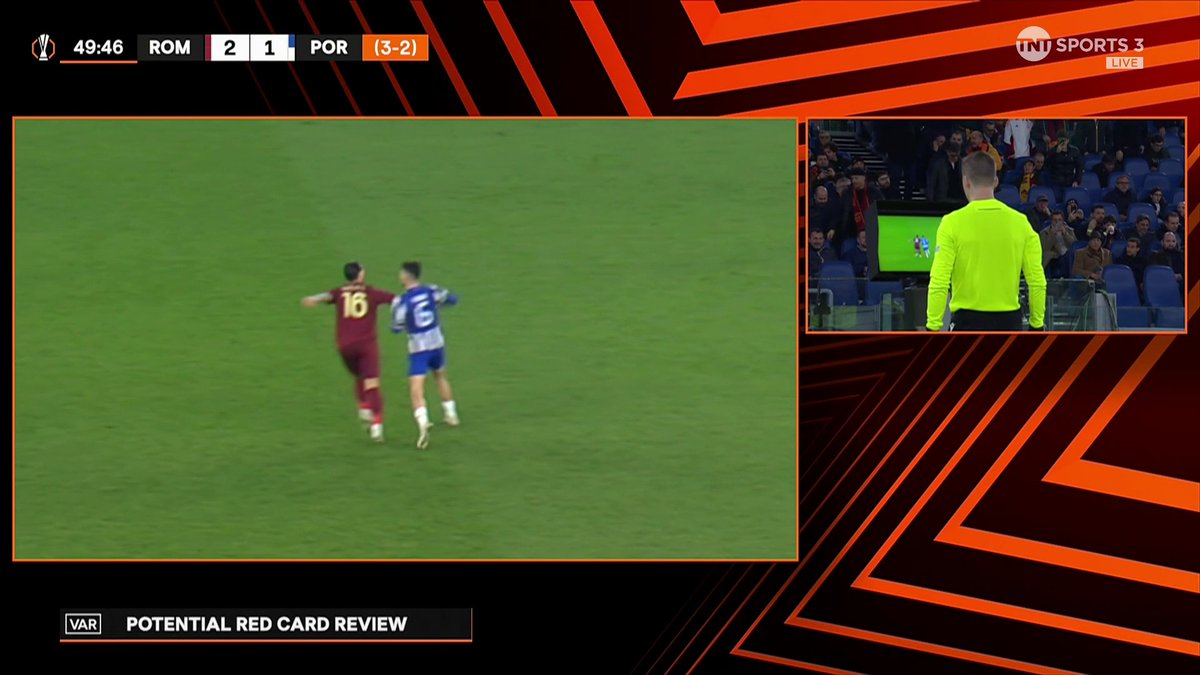 After a VAR check, Stephen Eustaquio is sent off for hitting out at Leandro Paredes 😳 Was the decision too harsh? 🧐 📺 TNT Sports & discovery+ UK