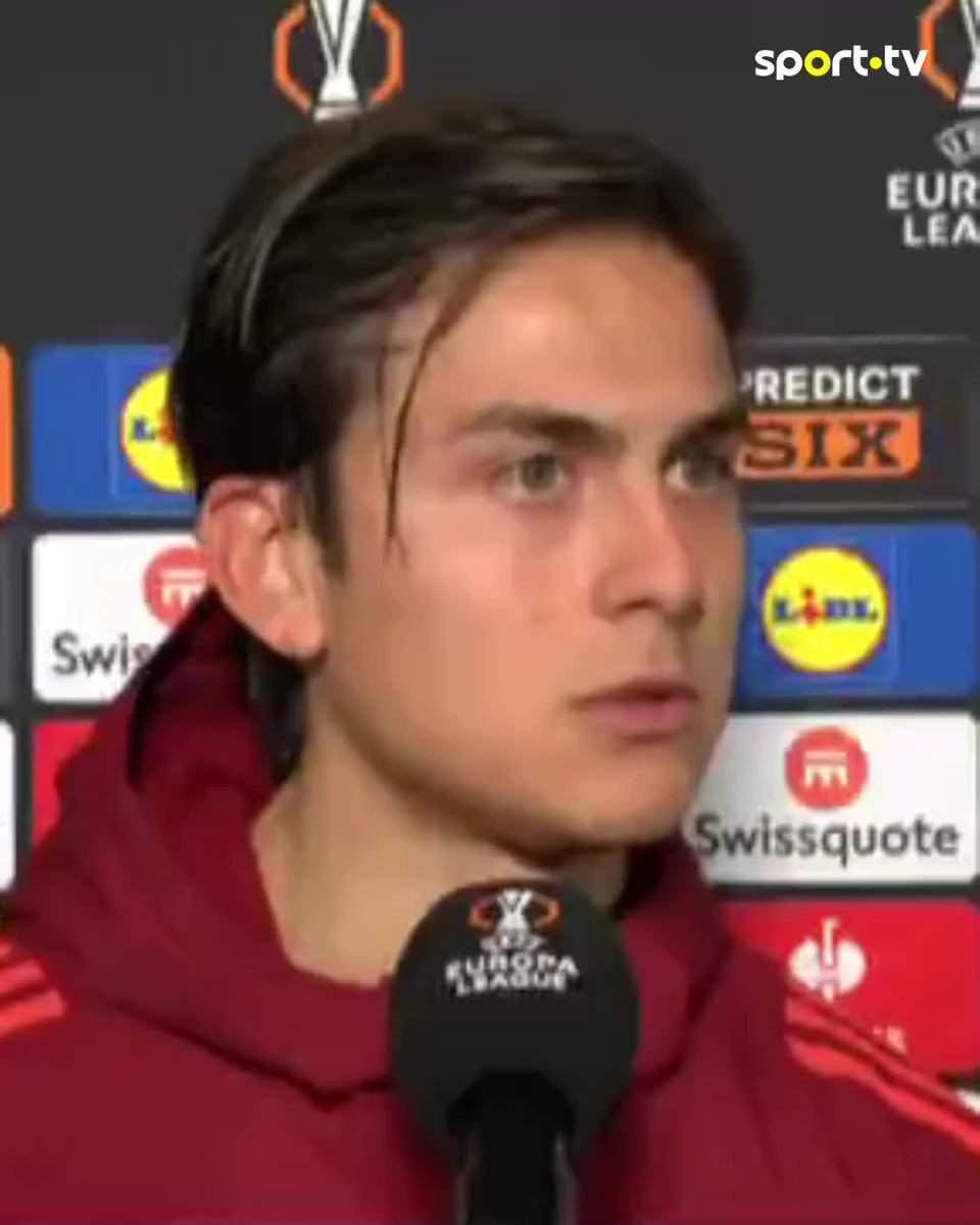 Dybala fala um português surpreendentemente bom.