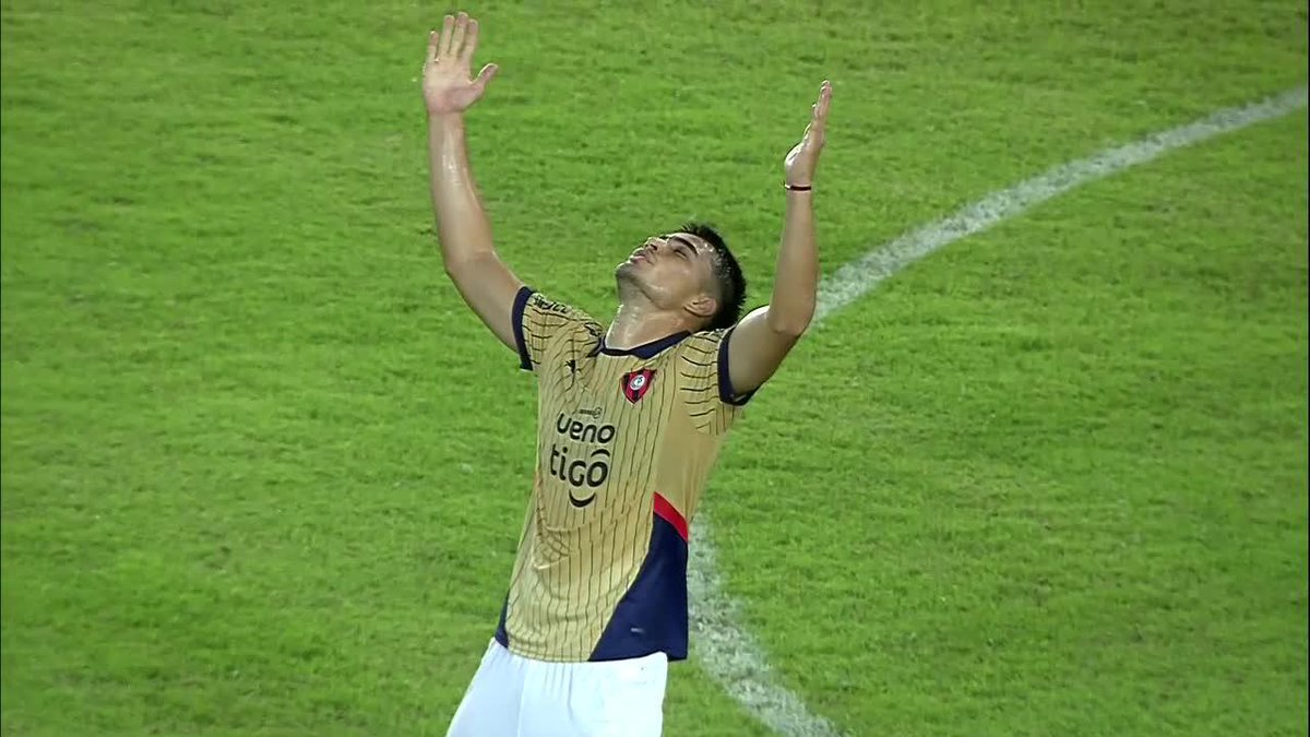 "Cerro Porteño" Porque le rompió bien el ojete por 4-0 a Monagas por la ida de la pre fase de la Conmebol Libertadores. Les rompieron bien el orto, le pasaron toda la tremenda pija paraguaya en Venezuela y cogieron sin parar, alta putita los Venecos.