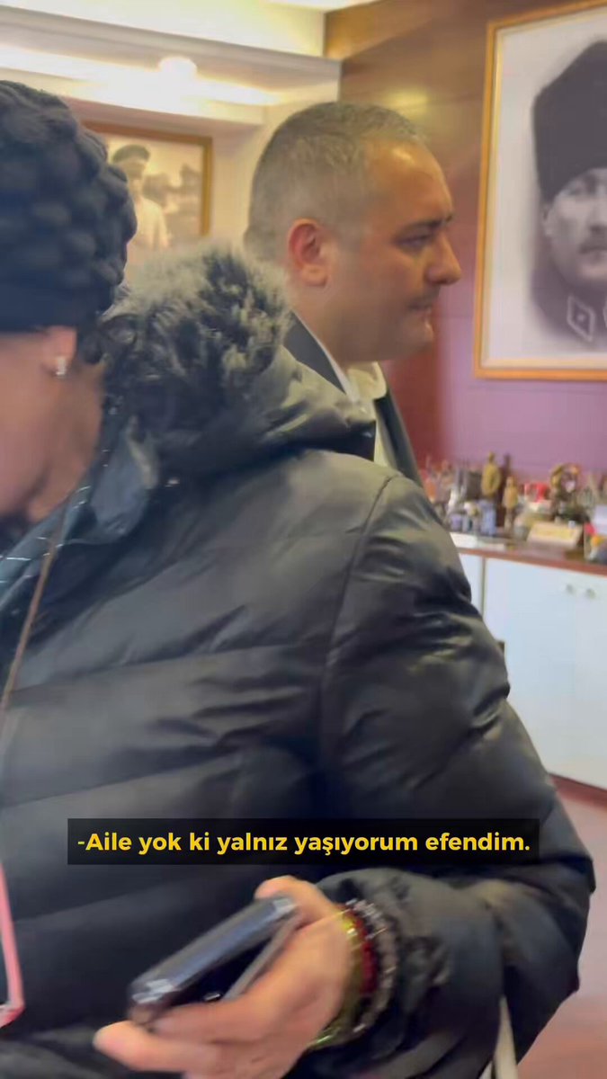 Burası benim değil, sizin makamınız. Kapısı da size hep açık. 📌 Halk Günü