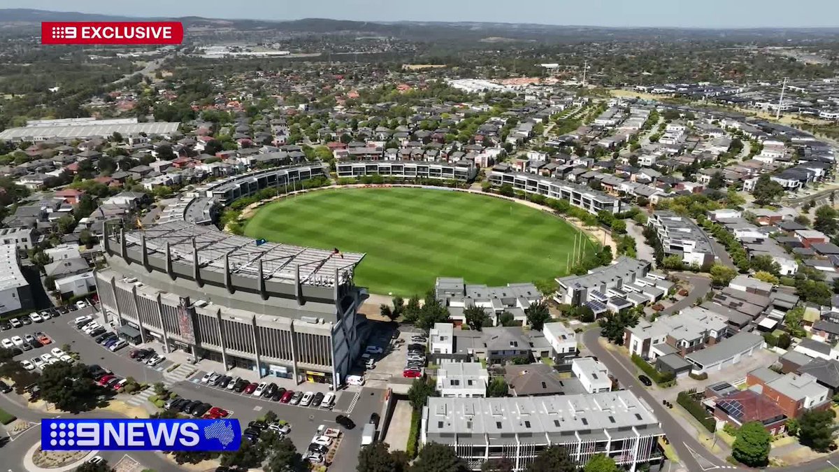 Hawthorn’s Waverley Park has hit the market at a $20 million price tag. The AFL confirming their interest to #9News this evening, as part of a bold ploy to boost participation. This #EXCLUSIVE from Tom Morris