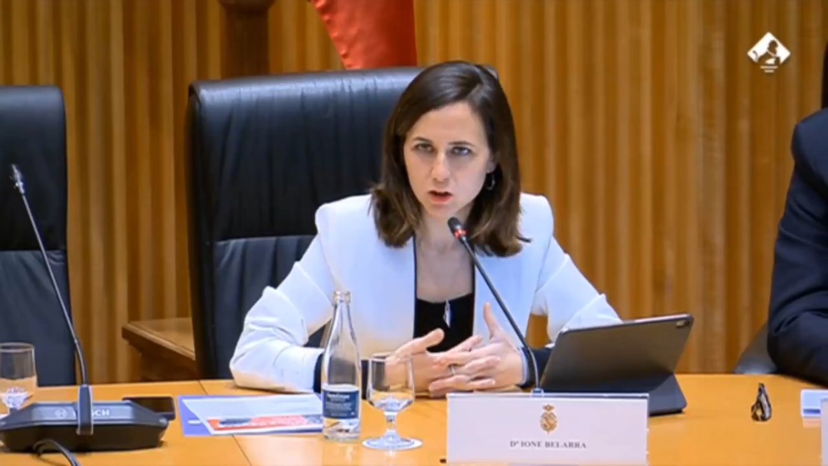 "Que no se haga nada frente al cambio climático tiene que ver con la esencia de nuestra democracia, con quién manda en España y quiénes son los que están tomando las decisiones". 🎥 Ione Belarra